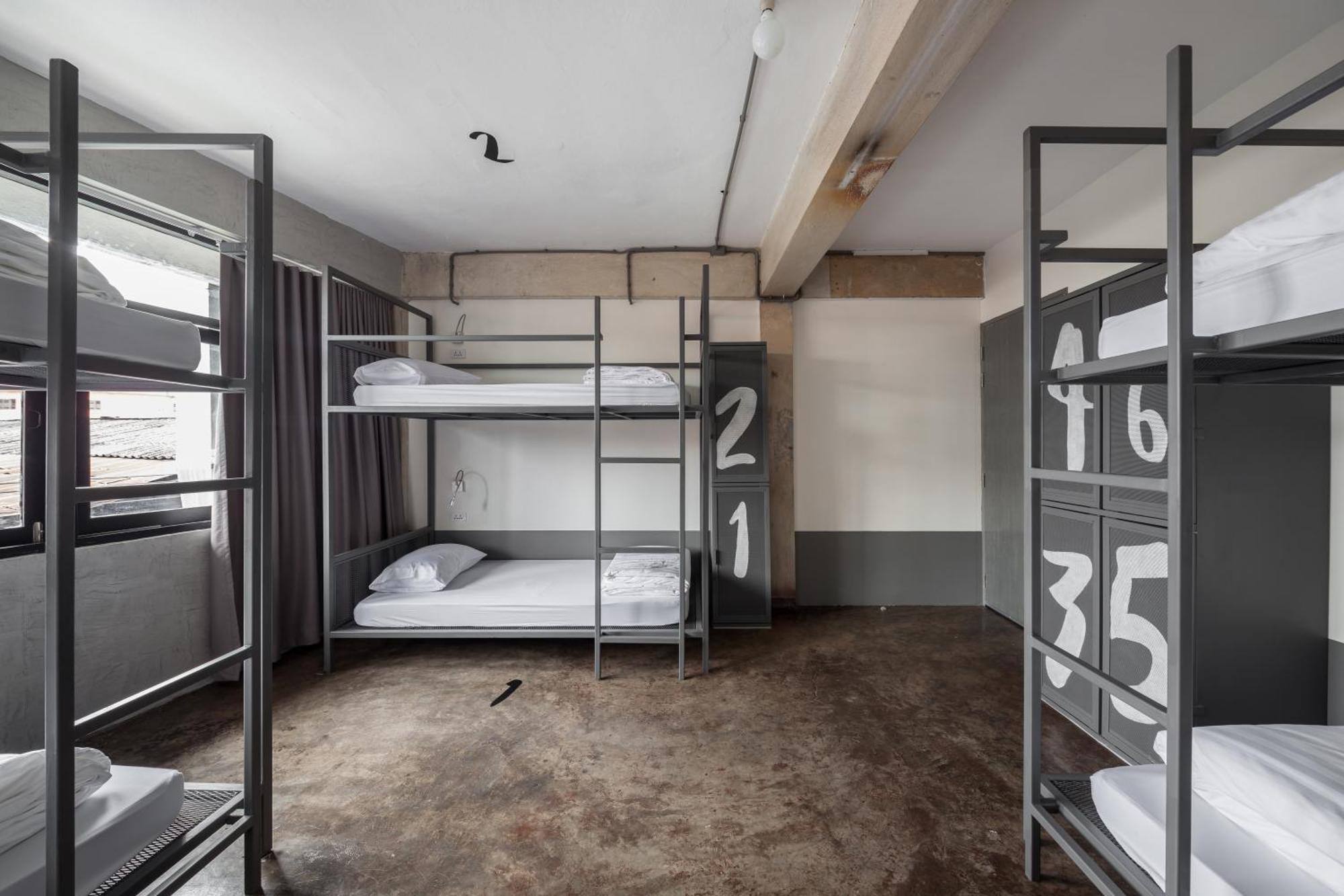 Thunder Bird Hostel Τσιάνγκ Μάι Εξωτερικό φωτογραφία