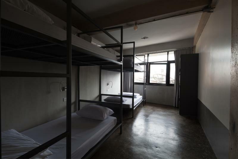 Thunder Bird Hostel Τσιάνγκ Μάι Εξωτερικό φωτογραφία